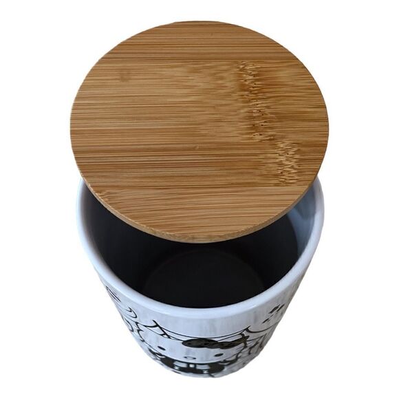 Hello Kitty VHTF White Skeleton Canister with Lid - Picture 2 of 4